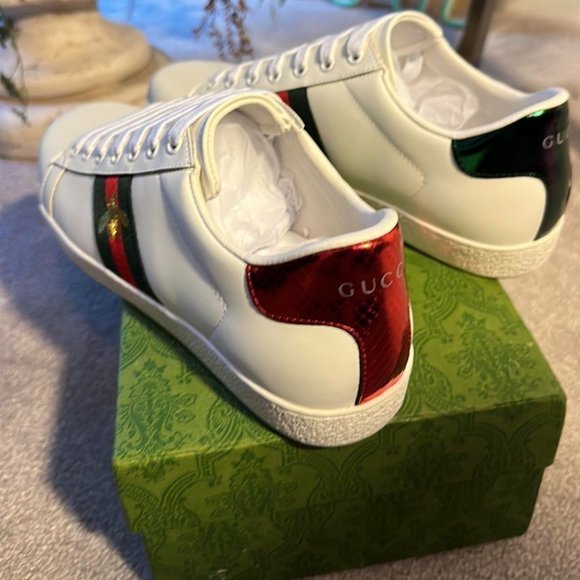 Gucci Shoes - Gucci Men's White Trainers